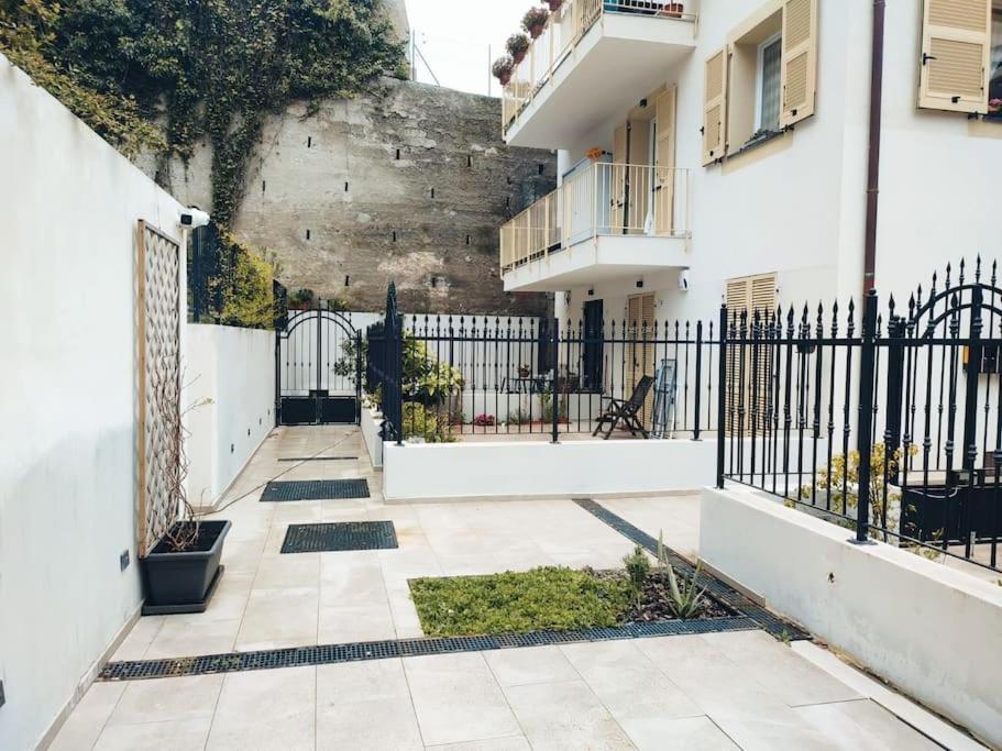 Appartamento Intero Génova Exterior foto
